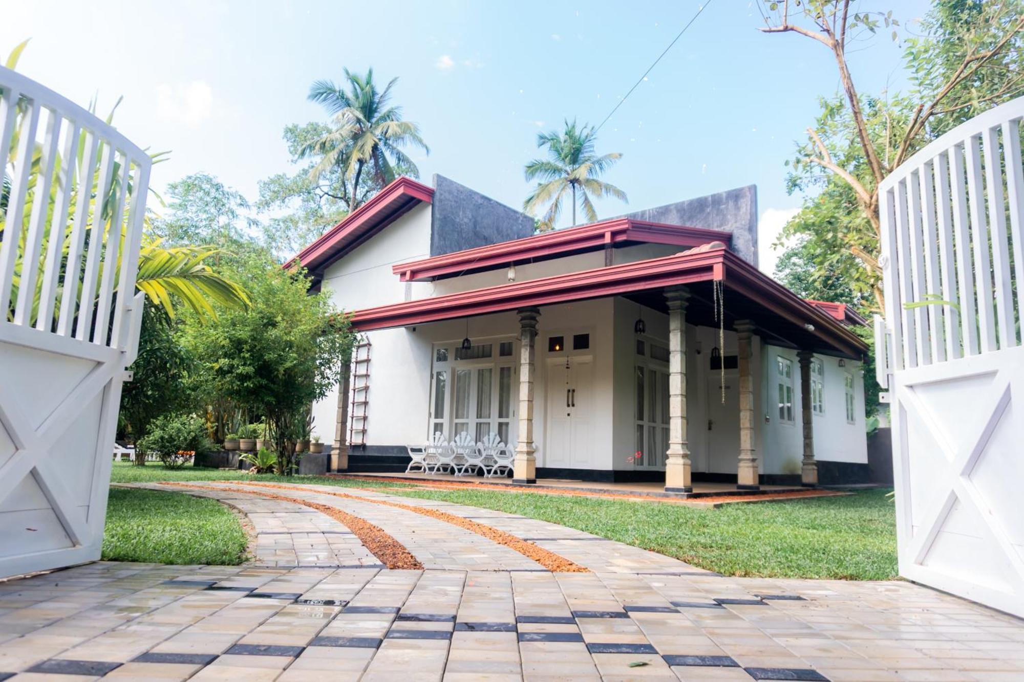 Villa Tropical Oasis บาลาปิตียา ภายนอก รูปภาพ