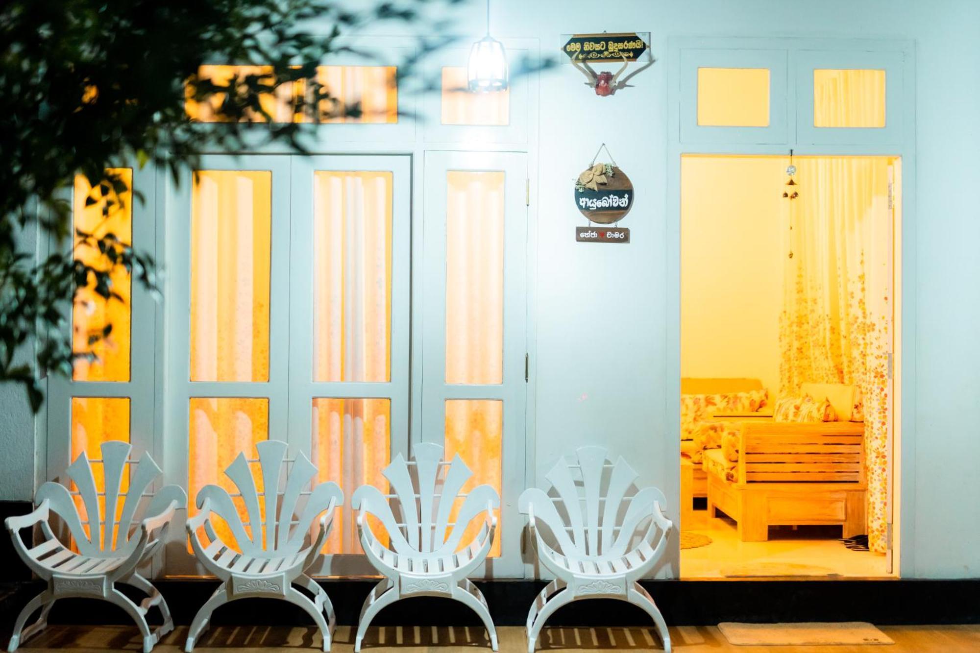 Villa Tropical Oasis บาลาปิตียา ภายนอก รูปภาพ